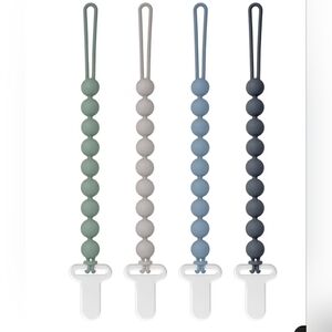 💛🩵CUDDLE CAMPUS‎ PACIFIER CLIP HOLDER 6 MONTHS + SET OF 4 ,NEW OPEN BOX💙💚